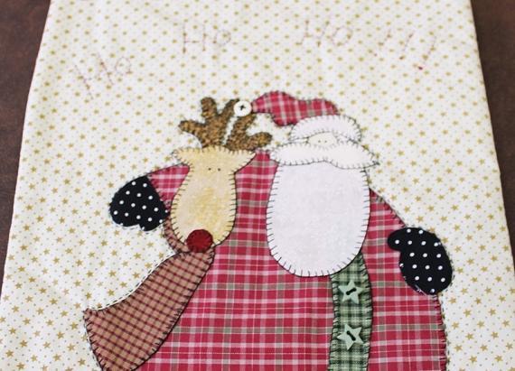 Enfeites de Natal feitos de fuxico e outras técnicas com tecido - Passo a  passo - Arteblog