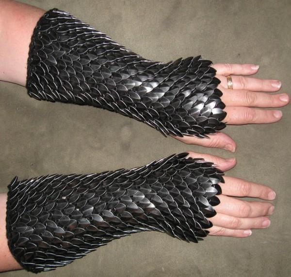 dragon-gloves-1